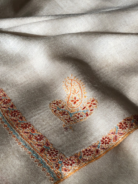 Natural White Silk Hashidar Embroidery Pashmina Shawl