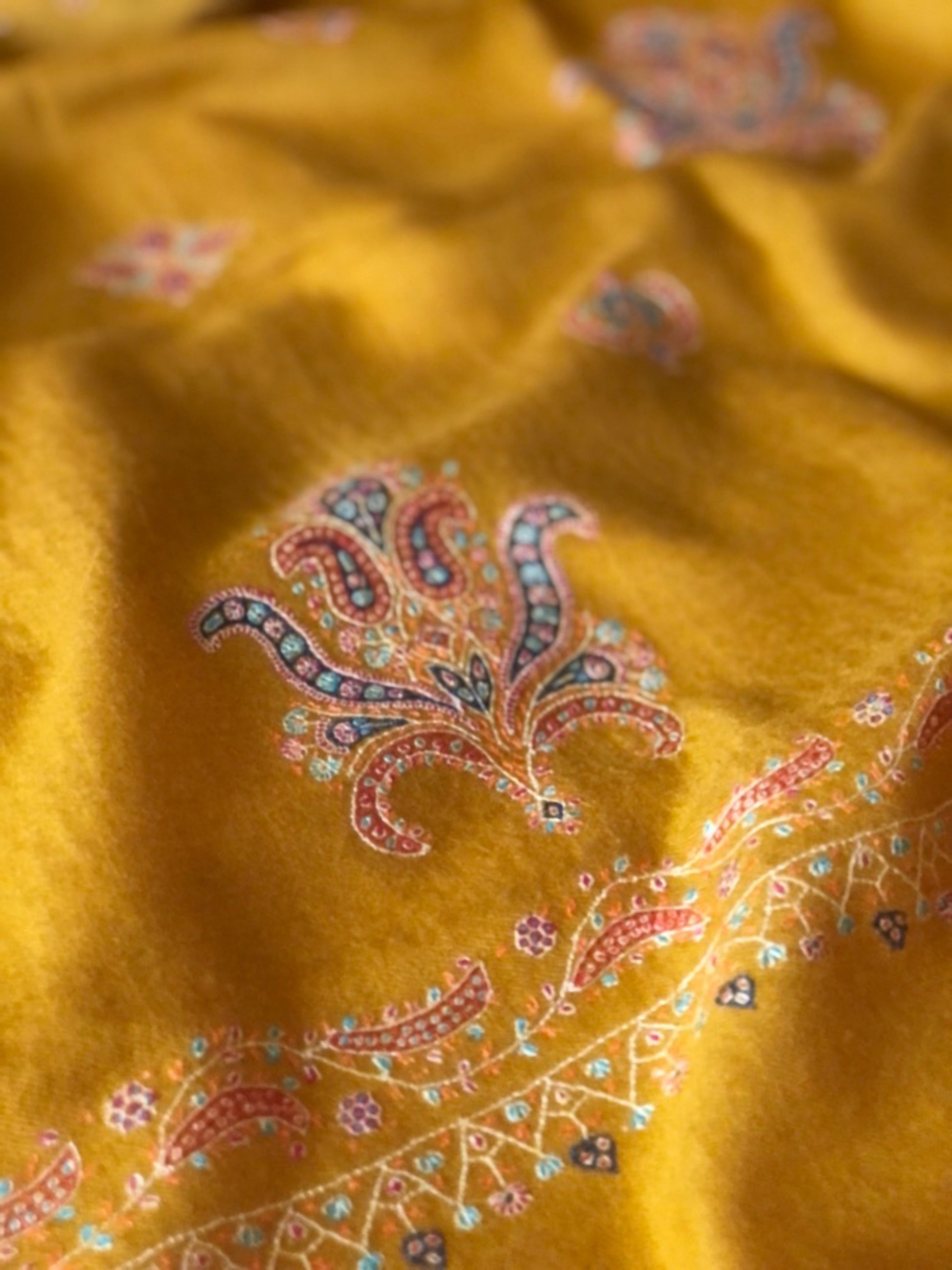 Kashmir Pashmina Shawl Sozni Jaal Embroidery Mustard Image 5