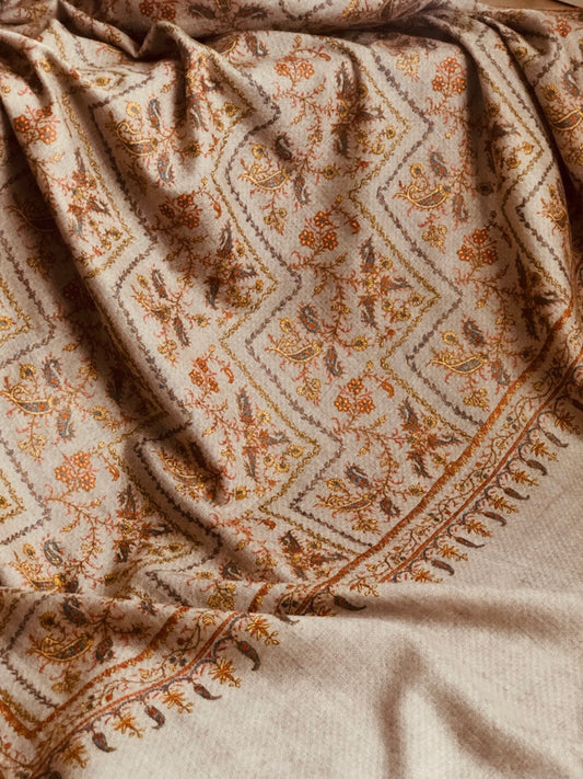 Kashmir Pashmina Shawl Sozni Embroidery Jaal Floral Design, Natural Beige Image 4