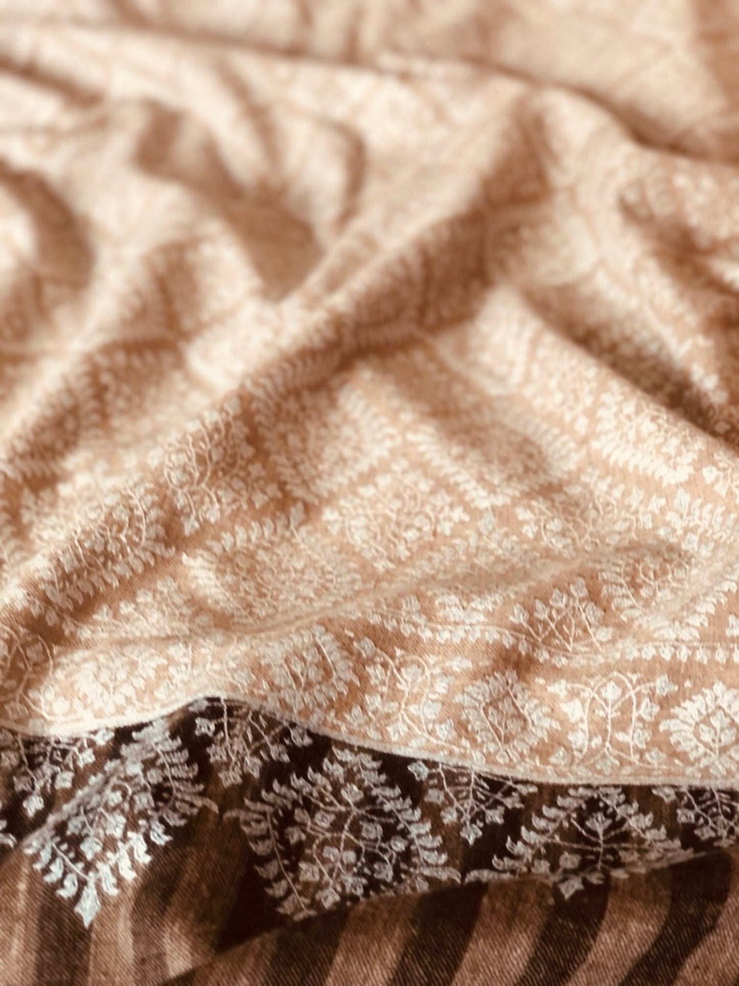 Beige Diamond Sozni Jamawar Pashmina Shawl