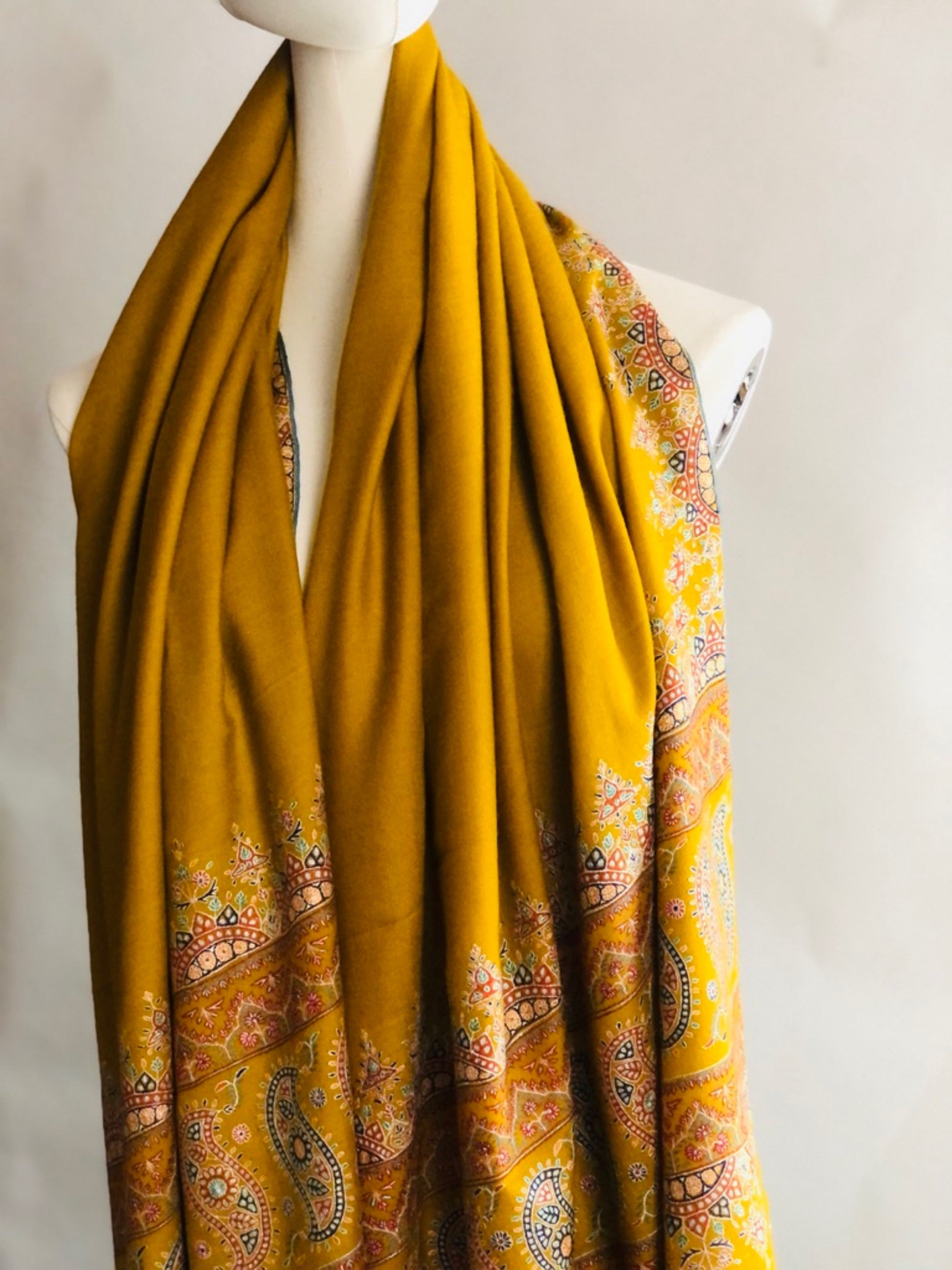 Exclusive Kashmir Pashmina Shawl Sozni Palla Embroidery, Mustard Image 2