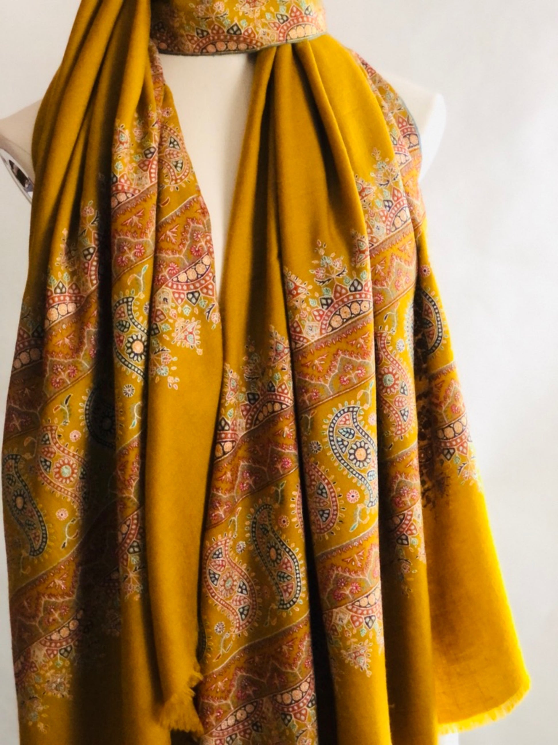 Exclusive Kashmir Pashmina Shawl Sozni Palla Embroidery, Mustard Image 3